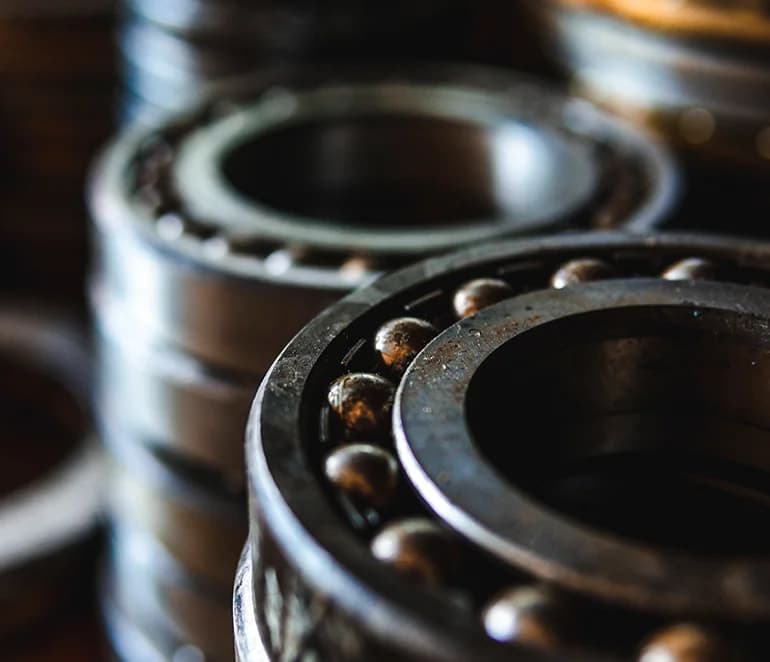 Cojinetes con cinco años de vida útil gracias a Mobilith SHC 220.webp