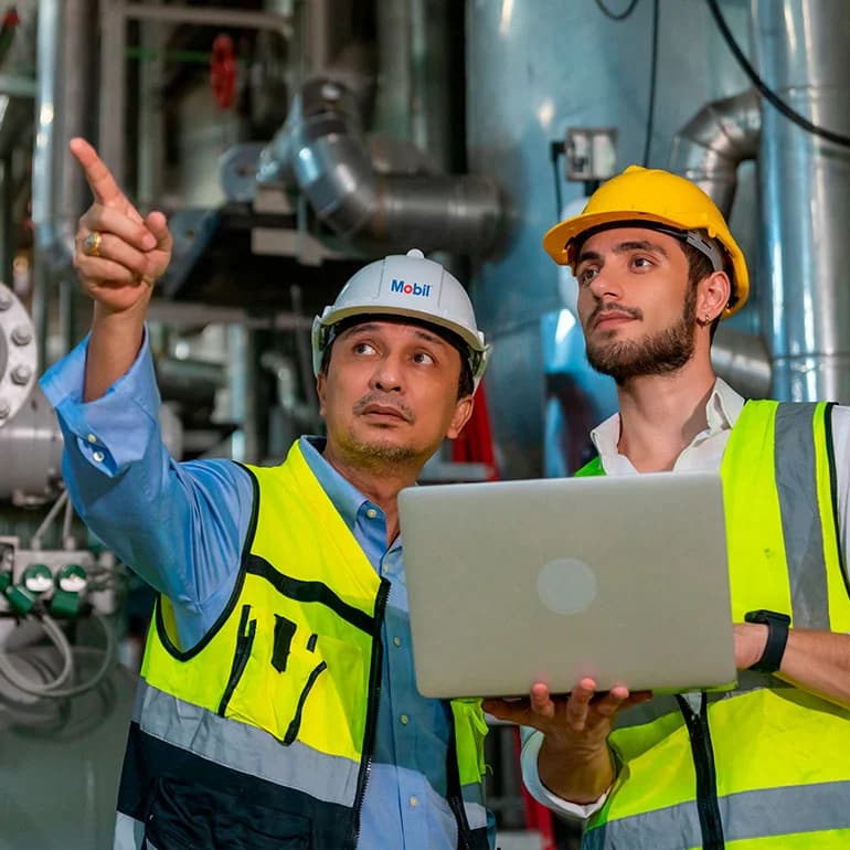 Conoce cómo prevenir fallas en el desempeño de tu Maquinaria Pesada.webp